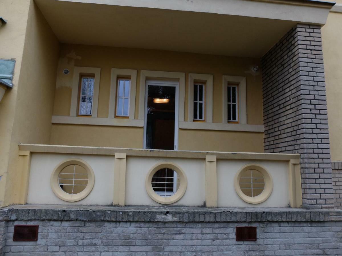 Apartment トレボン エクステリア 写真